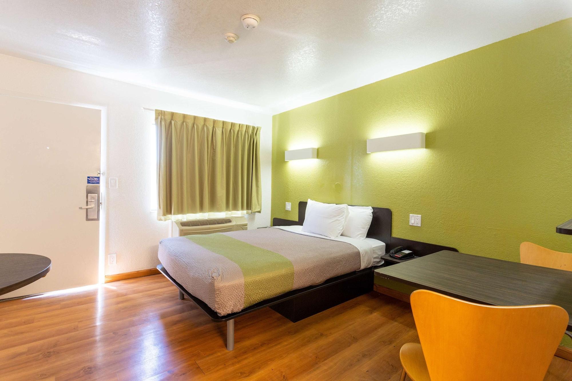 Motel 6-Camp Springs, Dc - South Camp Springs Εξωτερικό φωτογραφία