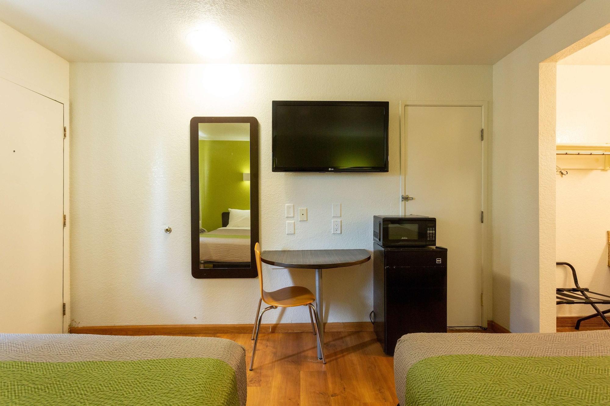 Motel 6-Camp Springs, Dc - South Camp Springs Εξωτερικό φωτογραφία